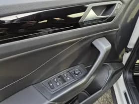 Volkswagen T-Roc thumbnail 19