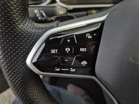 Volkswagen T-Roc thumbnail 20
