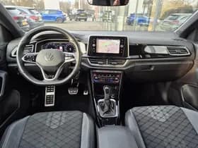 Volkswagen T-Roc thumbnail 3