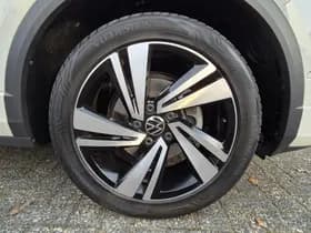 Volkswagen T-Roc thumbnail 24