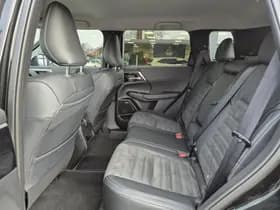 Mitsubishi Outlander thumbnail 12