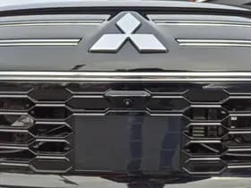 Mitsubishi Outlander thumbnail 17