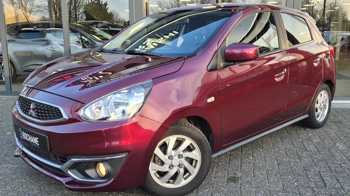 Mitsubishi Space Star — foto 1