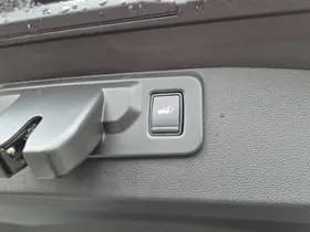 Mitsubishi Grandis thumbnail 48