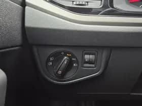 Volkswagen Polo thumbnail 32