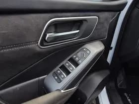 Nissan Qashqai thumbnail 22