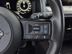 Nissan Qashqai thumbnail 24