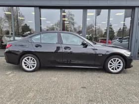BMW 3-Serie thumbnail 16