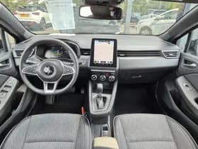 Mitsubishi Colt thumbnail 3
