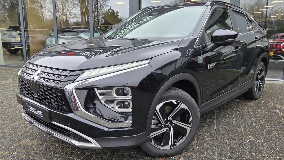 Mitsubishi Eclipse Cross — foto 1
