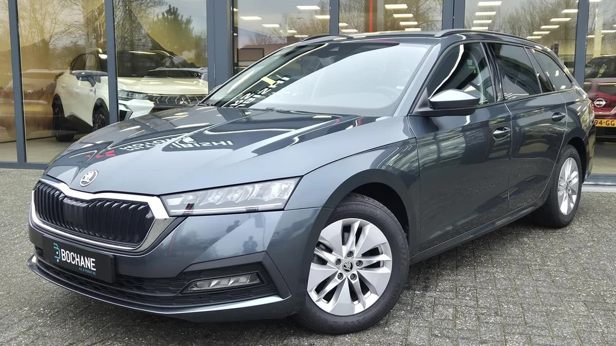 Škoda Octavia — foto 1