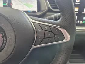 Mitsubishi Grandis thumbnail 21