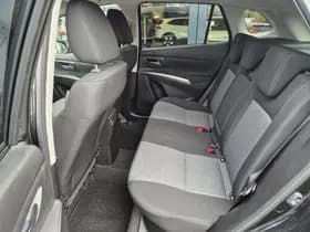 Suzuki S-Cross thumbnail 8