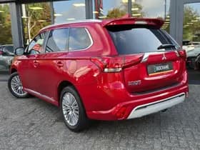 Mitsubishi Outlander thumbnail 6