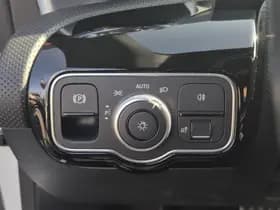 Mercedes-Benz CLA-Klasse thumbnail 40