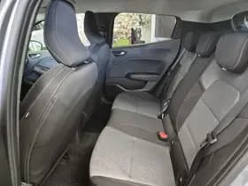Mitsubishi Colt thumbnail 8