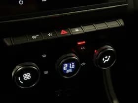 Renault Captur thumbnail 13