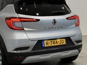 Renault Captur thumbnail 26