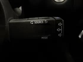 Renault Captur thumbnail 32