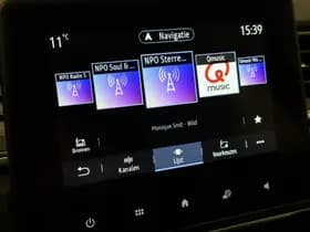 Renault Captur thumbnail 34