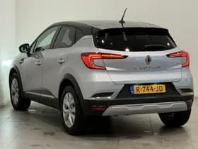 Renault Captur thumbnail 6
