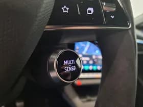 Renault Mégane E-Tech thumbnail 21