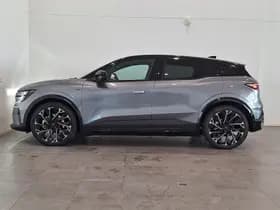 Renault Mégane E-Tech thumbnail 4