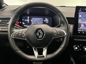 Renault Clio thumbnail 32