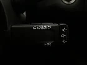 Renault Captur thumbnail 37