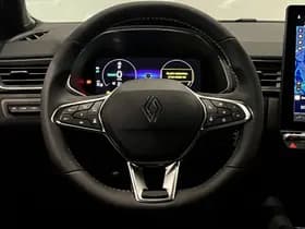 Renault Captur thumbnail 33