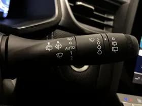 Renault Captur thumbnail 35