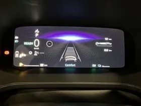 Renault Captur thumbnail 38