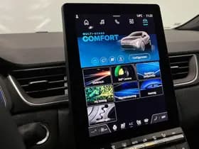 Renault Captur thumbnail 43