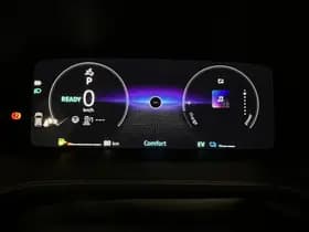 Renault Captur thumbnail 48