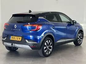Renault Captur thumbnail 2
