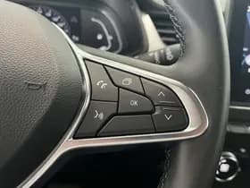 Renault Captur thumbnail 22