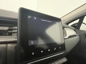 Renault Captur thumbnail 28