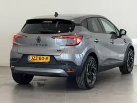 Renault Captur thumbnail 2