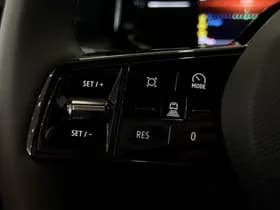 Renault Clio thumbnail 18