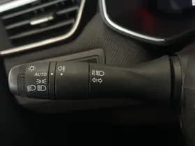 Renault Clio thumbnail 35