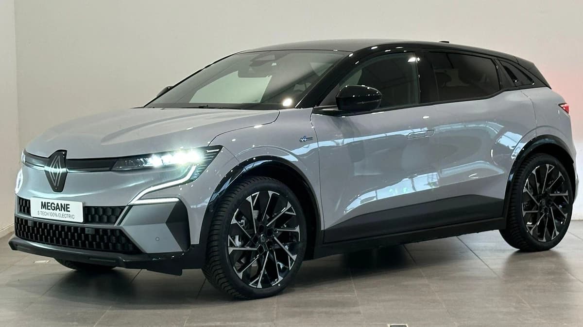 Renault Mégane E-Tech — foto 1
