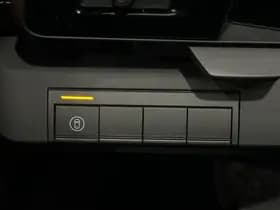 Renault Mégane E-Tech thumbnail 35