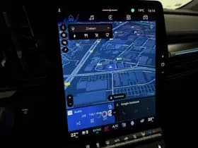 Renault Mégane E-Tech thumbnail 11