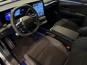 Renault Mégane E-Tech thumbnail 23