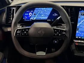 Renault Mégane E-Tech thumbnail 31