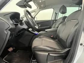 Renault Grand Scénic thumbnail 24