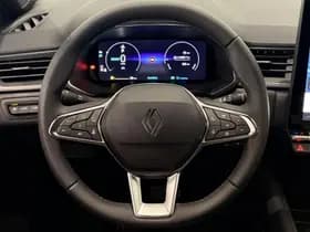 Renault Captur thumbnail 33