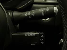 Renault Captur thumbnail 33