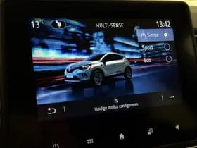 Renault Captur thumbnail 37