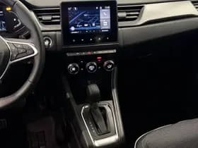 Renault Captur thumbnail 10
